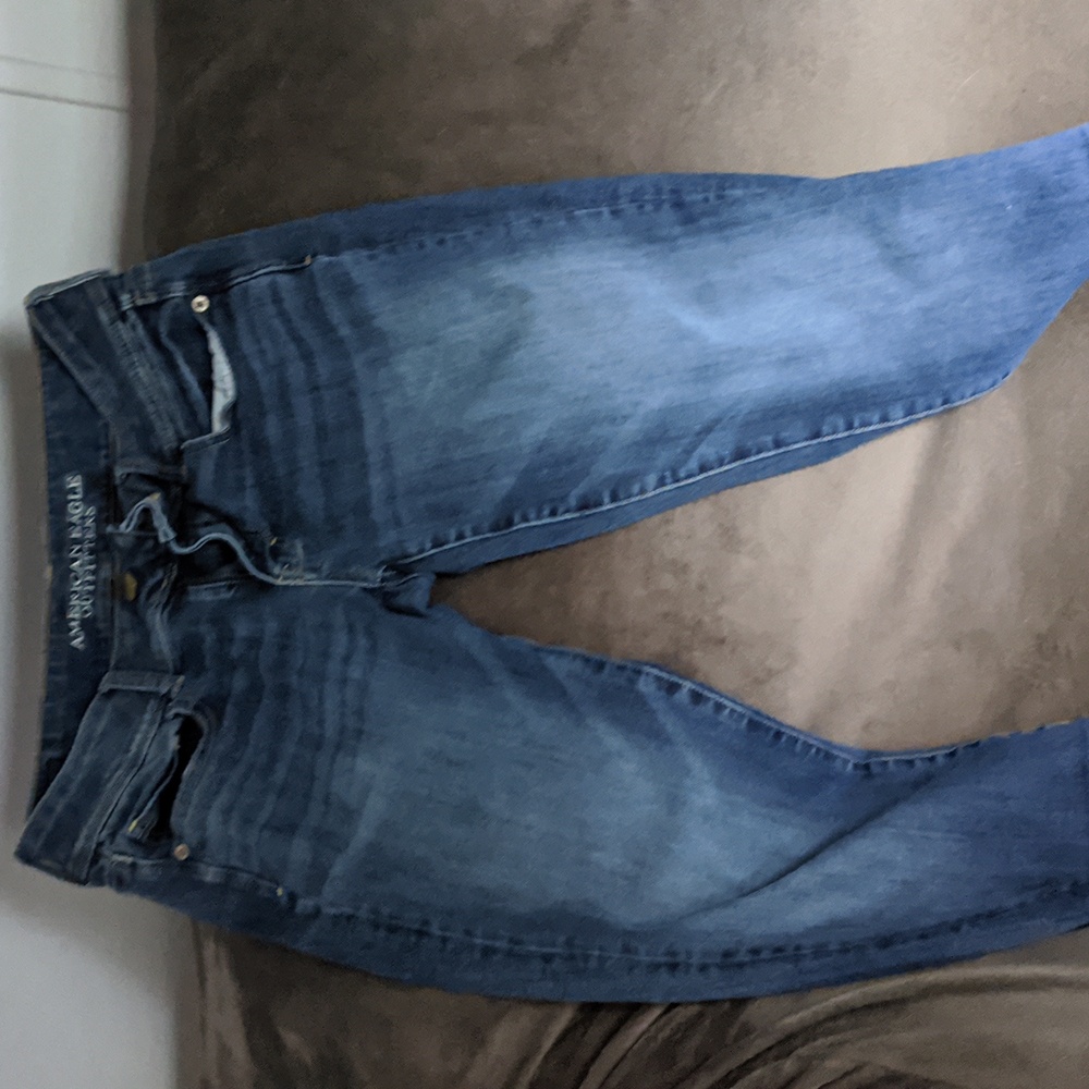 American Eagle capris